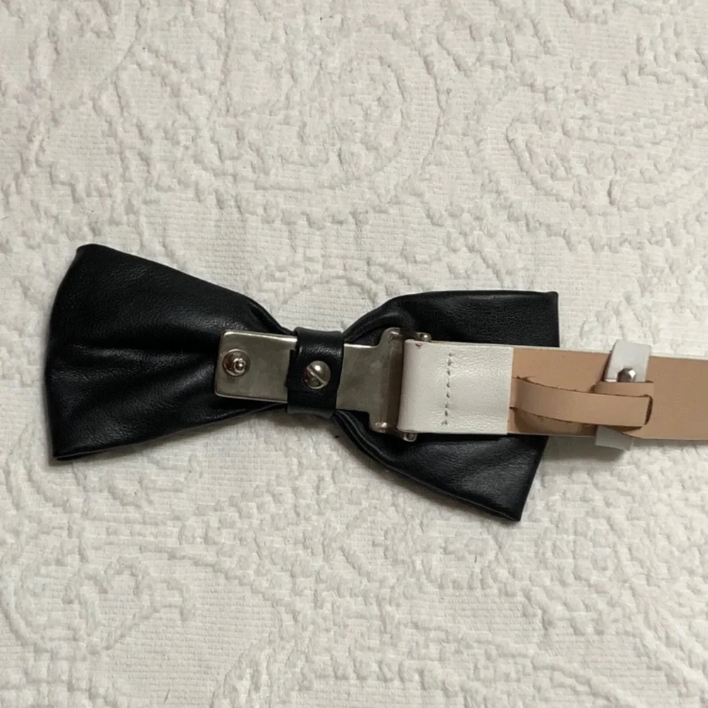 Garuglieri Elegant Black and White Leather Bow Tie, Leather Belt, Size Large
